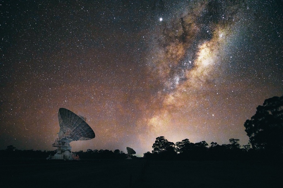 Just outside of Narrabri in NSW, Australia, you’ll find six 22m radio telescopes that explore space. Looking to the Milky Way you really do have to wonder what is out there. The stars are magic and I could watch them forever. #astrophotography #milkyway #stargazing #nature