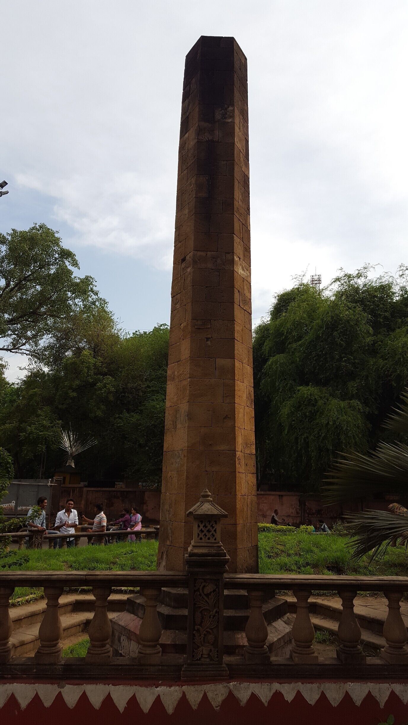 Zero Mile Marker - Nagpur is precisely at the geographical center point of India. The Zero Mile Stone was erected by the British who used this point to measure the distances.  It is believed to have been constructed in 1907.

#troveron #nagpur #zeromilestone #india #asia