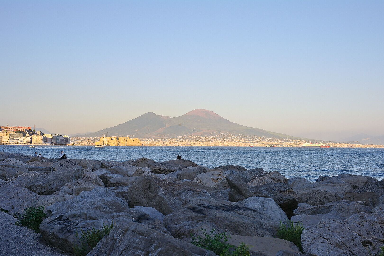 Il Vesuvio visto da Mergellina
