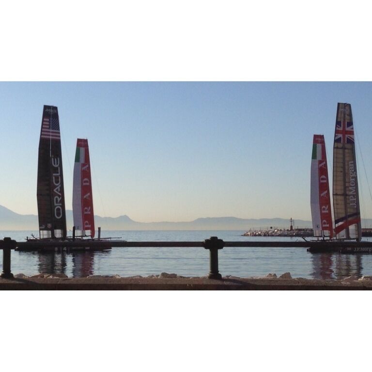 Le barche che partecipano all'American's Cup 
