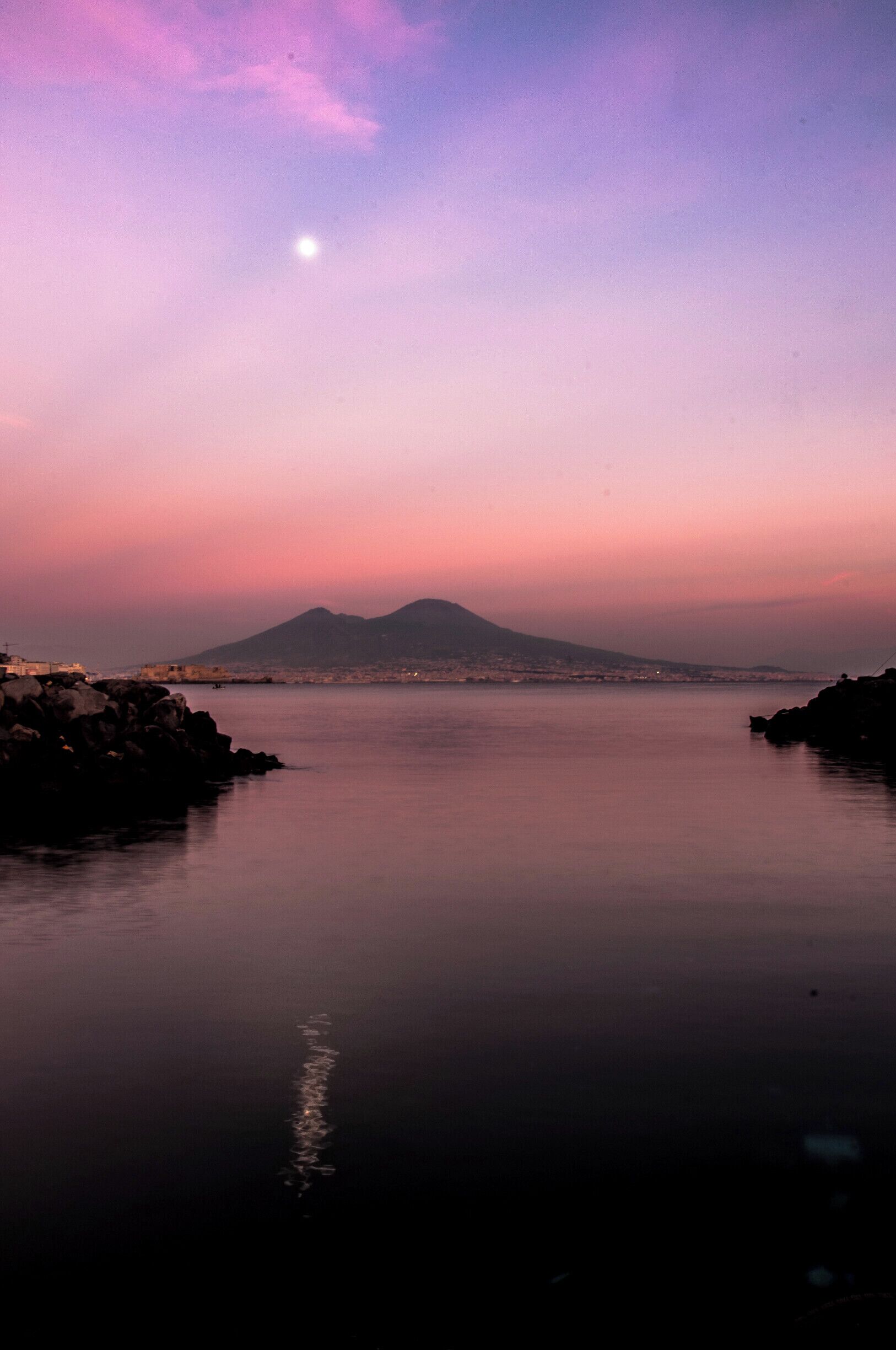 Vesuvius volcano. #beach