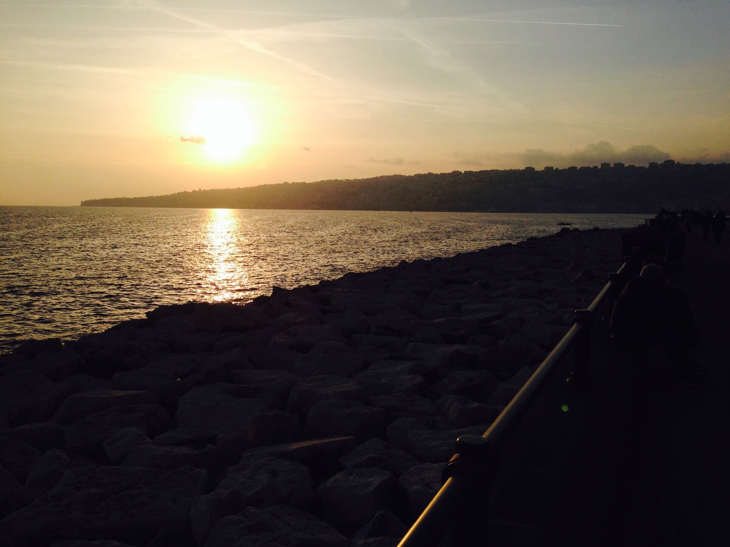 Tramonto sul golfo di Napoli