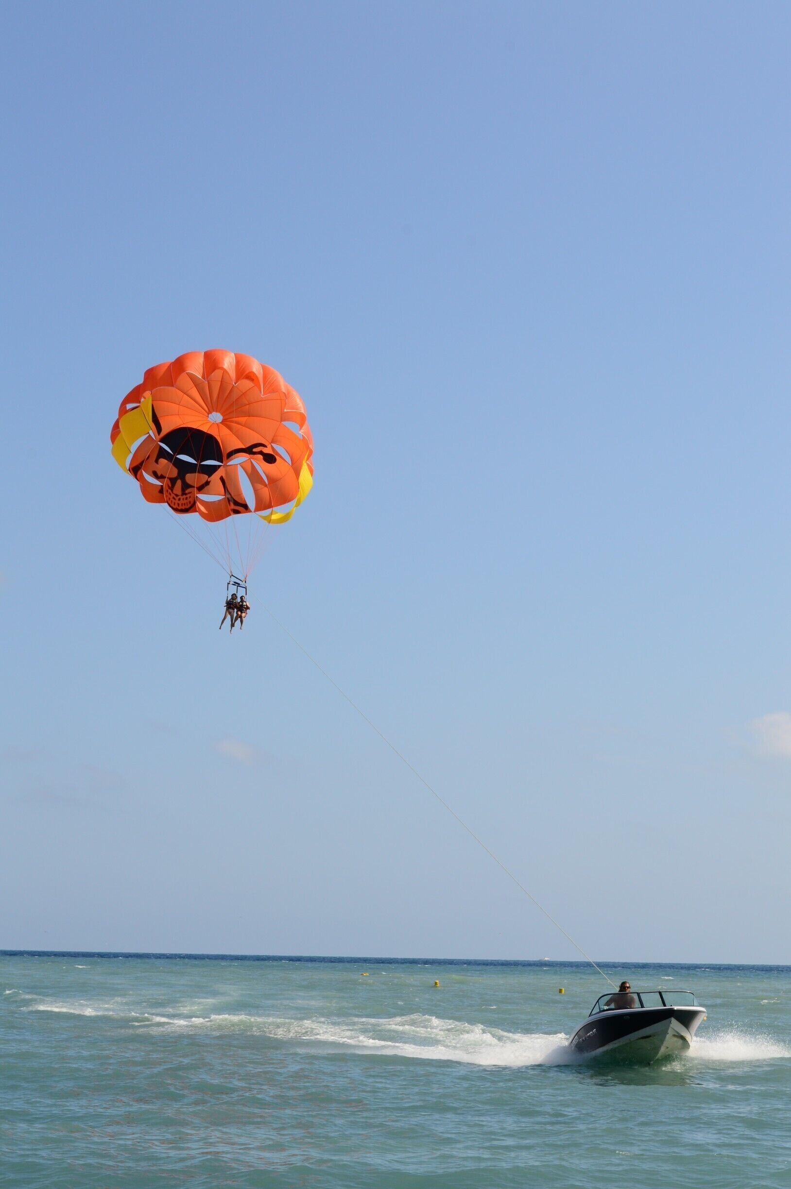 The beach my friends and I went to on our first day in Nice was really close to the city centre. It's about a 20 minute walk from the Hotel Antares along Avenue Jean Médecin. The weather was warm but not humid. I still had a bit of tan but I didn't get burned. There was a water sport store beside us who were quite busy with customers wanting to go parasailing. They're called Nikaia Water Sport. It looked enjoyable so we decided to give it a go. There were four of us so we split into two groups and the price is 80 EUR for 2 people.   When it was our turn, our other friends advised us to make sure we properly sit in the harness so we don't stand the whole time in the air. They do a complete loop far of the sea and dip you twice at both ends. It was a relaxing feeling overlooking Nice from the sea. I look like a midget from above as the parasiling comes to an end. #Nice #France #waterlust