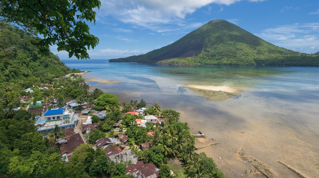 Gunung Api volcano, Banda islands, Indonesia