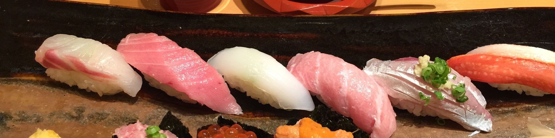 I forgot the name of this restaurant but it is next to the Nagoya JR station's huge departmental store's top few floors.
The sushi here is one of the best I have had and also with the actual thing looking exactly like its replica outside the restaurant! Except fresher, bigger and more #delicious!