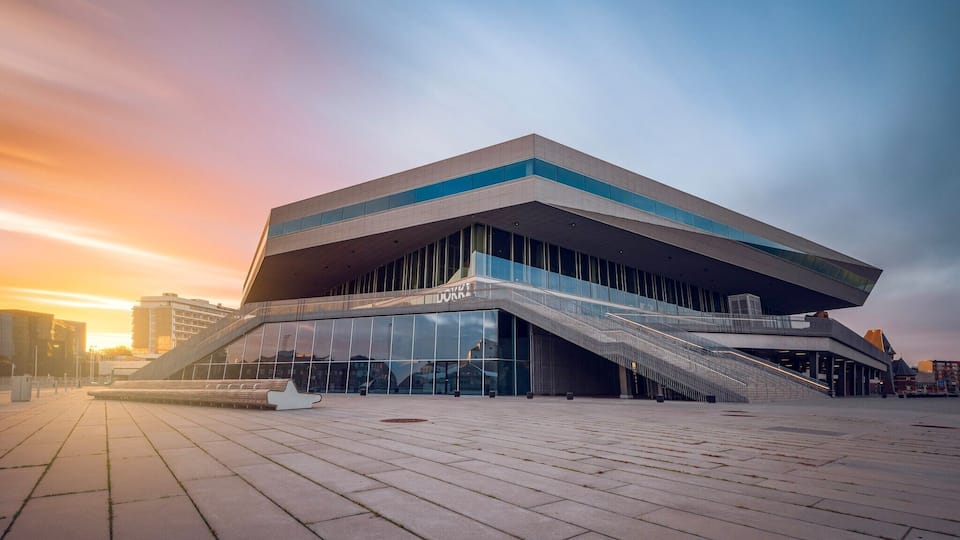 Dokk1, Aarhus Denmark.
Modern parking facility and also a public library.