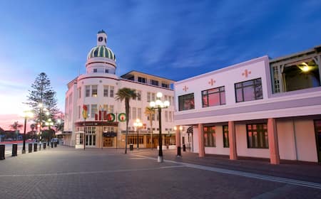 $588 Cheap flights from Gold Coast to Napier (OOL to NPE) Expedia