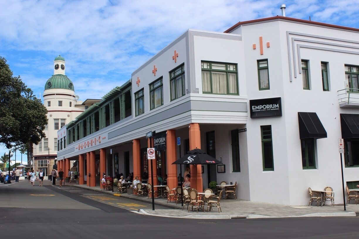 A beautiful day out wandering around the Art Deco streets of Napier