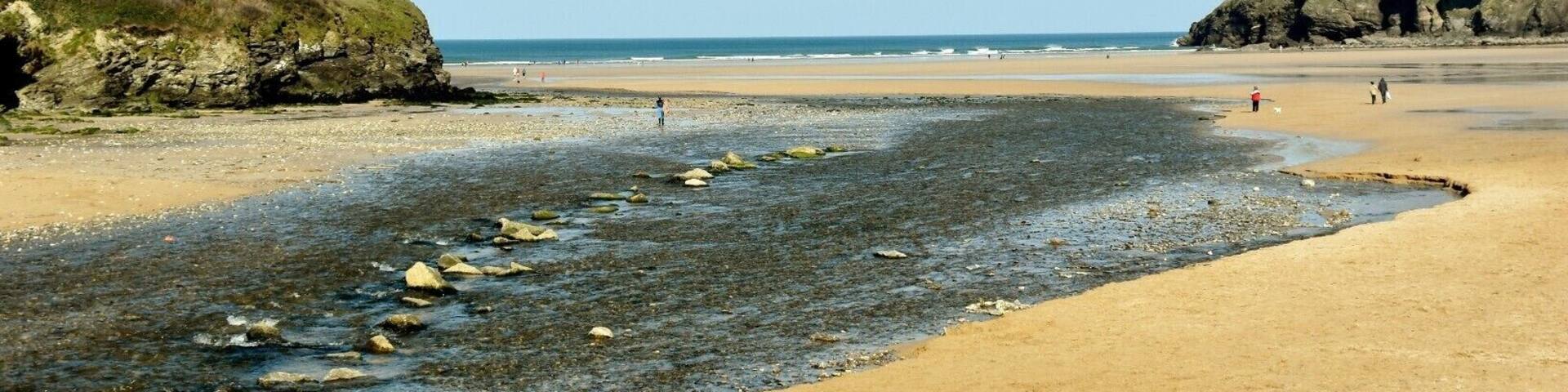 Situated mid way between Padstow and Newquay on the rugged north Cornish coast, Mawgan Porth offers you a beautiful west facing beach, stunning scenery, wondrous walks, superb surfing,