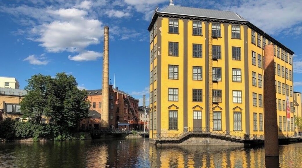 The Industrial Landscape. Few european cities can boast such a well-preserved industrial area as Norrköping. In Swedens "Manchester" the industrial development started in the 17th century and carried on through to the middle of the 20th century.
#LikeALocal #History