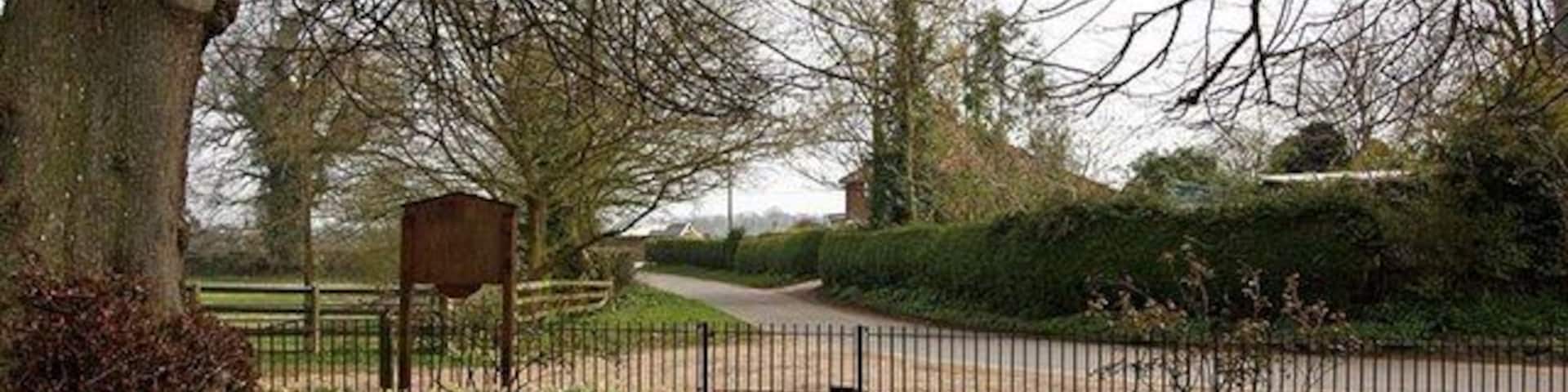 St Andrew, Kirby Bedon, Norfolk - Churchyard gate
