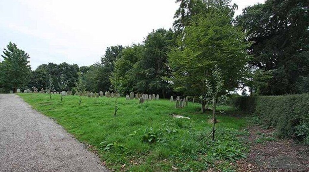 St Peter, Smallburgh, Norfolk - Churchyard