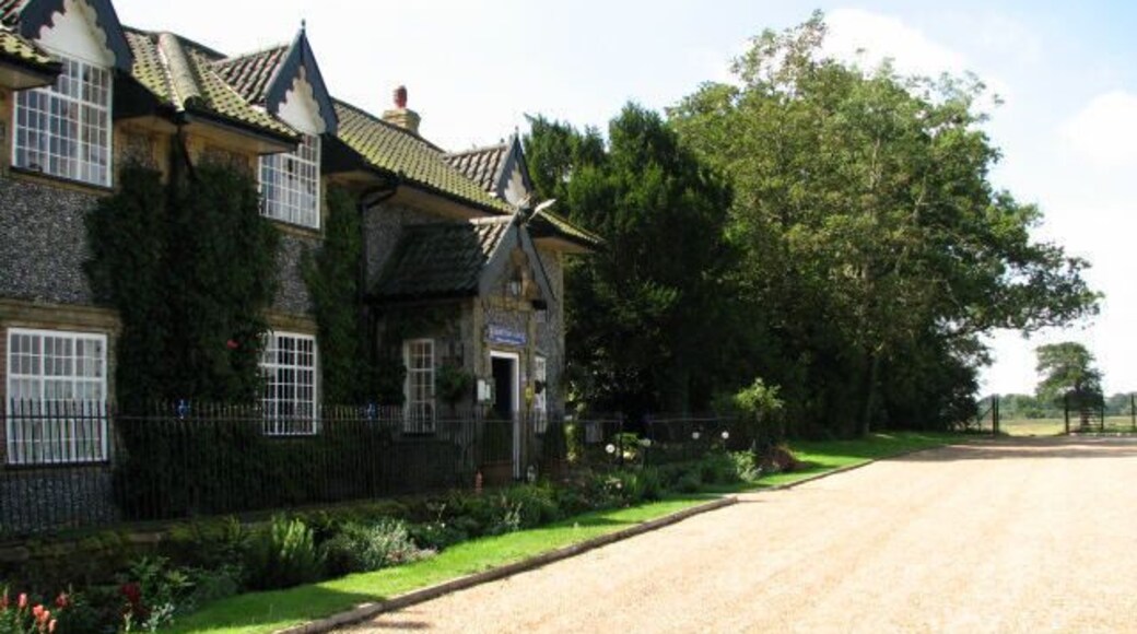 View past Elderton Lodge to entrance to Gunton Park