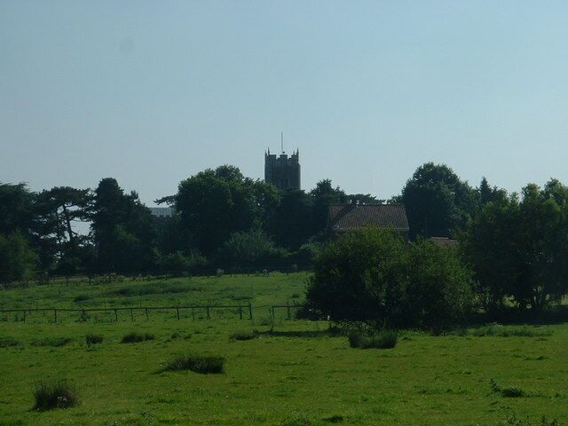 View towards Loddon Church. From the footpath alongside the River Chet.