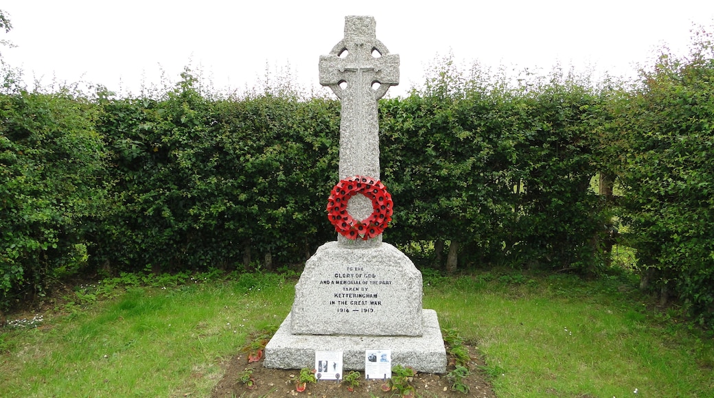 Ketteringham cross of sacrifice