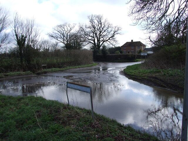 Flood at Crossroads, Church Road, Aslacton