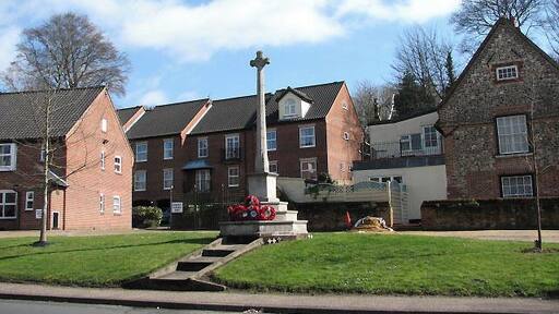 War Memorial On High Street.