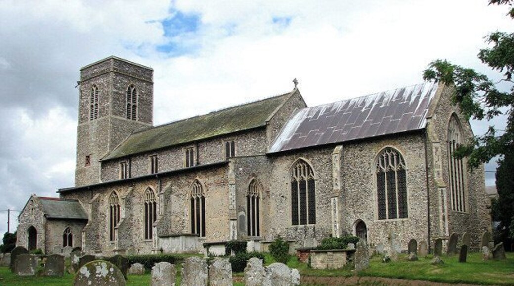 St Margaret's church. St Margaret's church > 911208 - 911217 is a large building, extensively restored in the 19th century; its ruined tower was completely rebuilt in 1928-31. Most of the nave seats date from the time of the restoration but there are a few old bench ends with carved poppyheads. Remains of scrollwork can be seen by the north arcade, and there are consecration crosses on either side of the chancel arch, and beside an elaborately carved piscina > 911213 in the south aisle. The C15 rood screen dado has 8 painted panels, depicting the Four Latin Doctors on the north side and four female saints > 911209 on the south. The elaborately carved font > 911220 which is decorated with an animal frieze dates from the 15th century. The church is open every day. See also: http://www.norfolkchurches.co.uk/upton/upton.htm