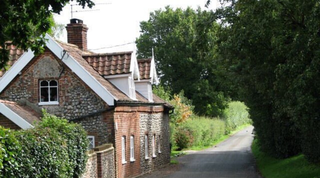 Heading east towards Plumstead The road is signposted as leading to Matlaske.