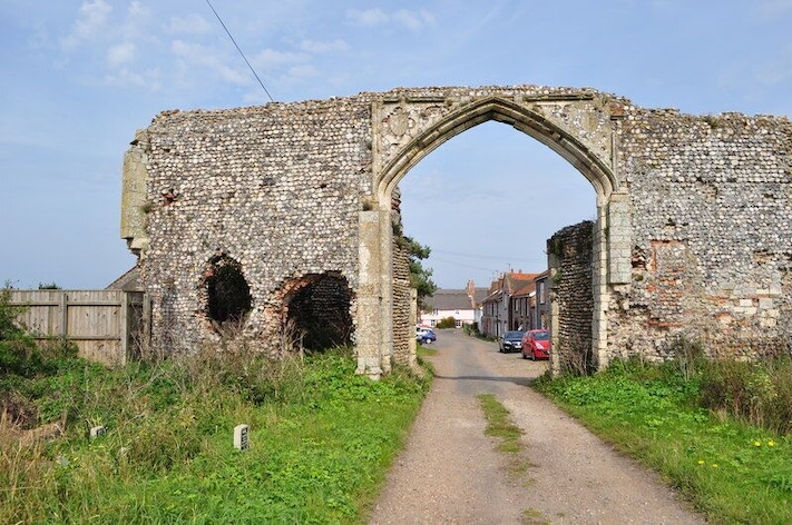 Broomholm Priory Gatehouse