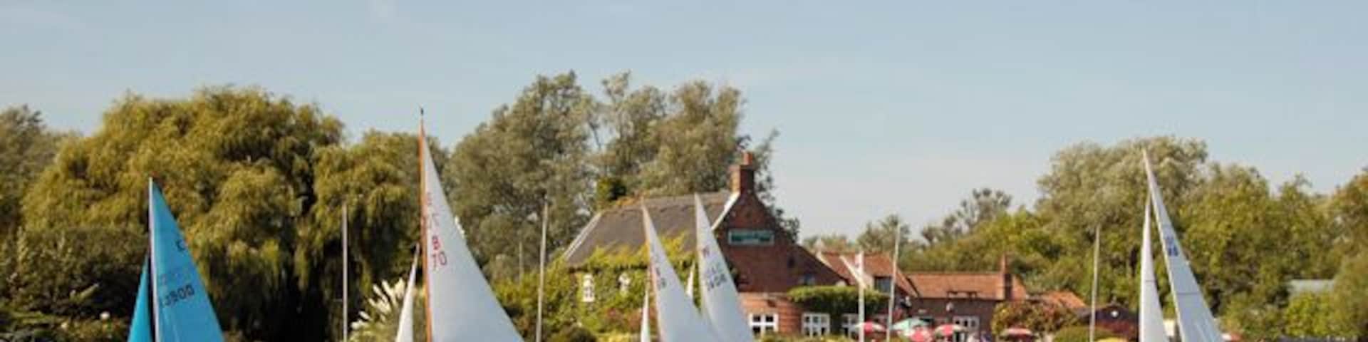 Coldham Hall Public House, Brundall