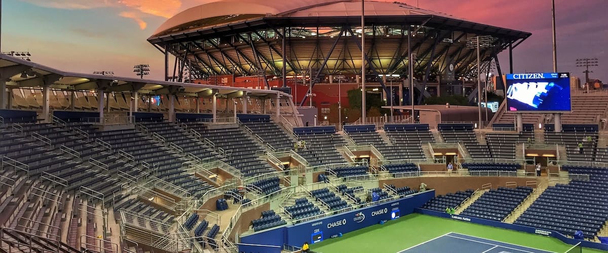 Sunset at the USOpen 2016. #colorful #architecture
