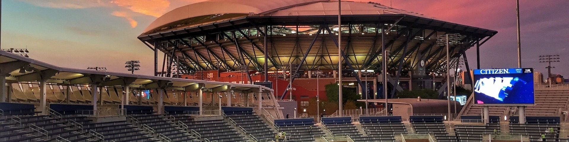 Sunset at the USOpen 2016. #colorful #architecture