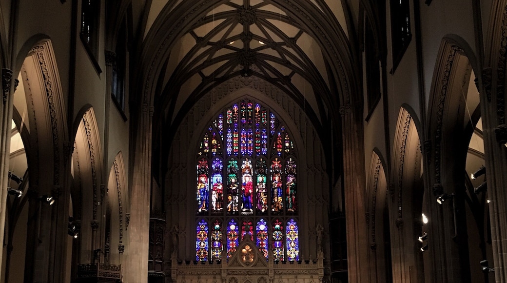 Solemn. #trinitychurch