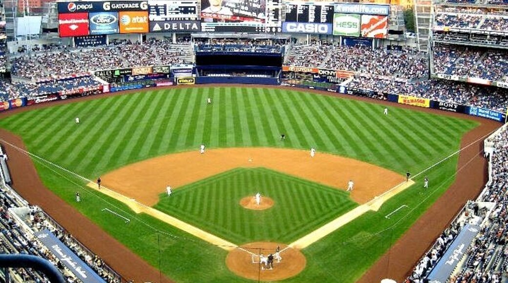 2nd Ballparks that I've seen. Nice ballpark (Home of the Yankees).
#YankeeStadium #ballparks #nyc #NewYork #USA