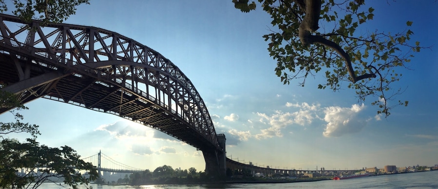 1st time here. Trying to get a shot of NYC during sunset. #sunset #cityscape #iphone6