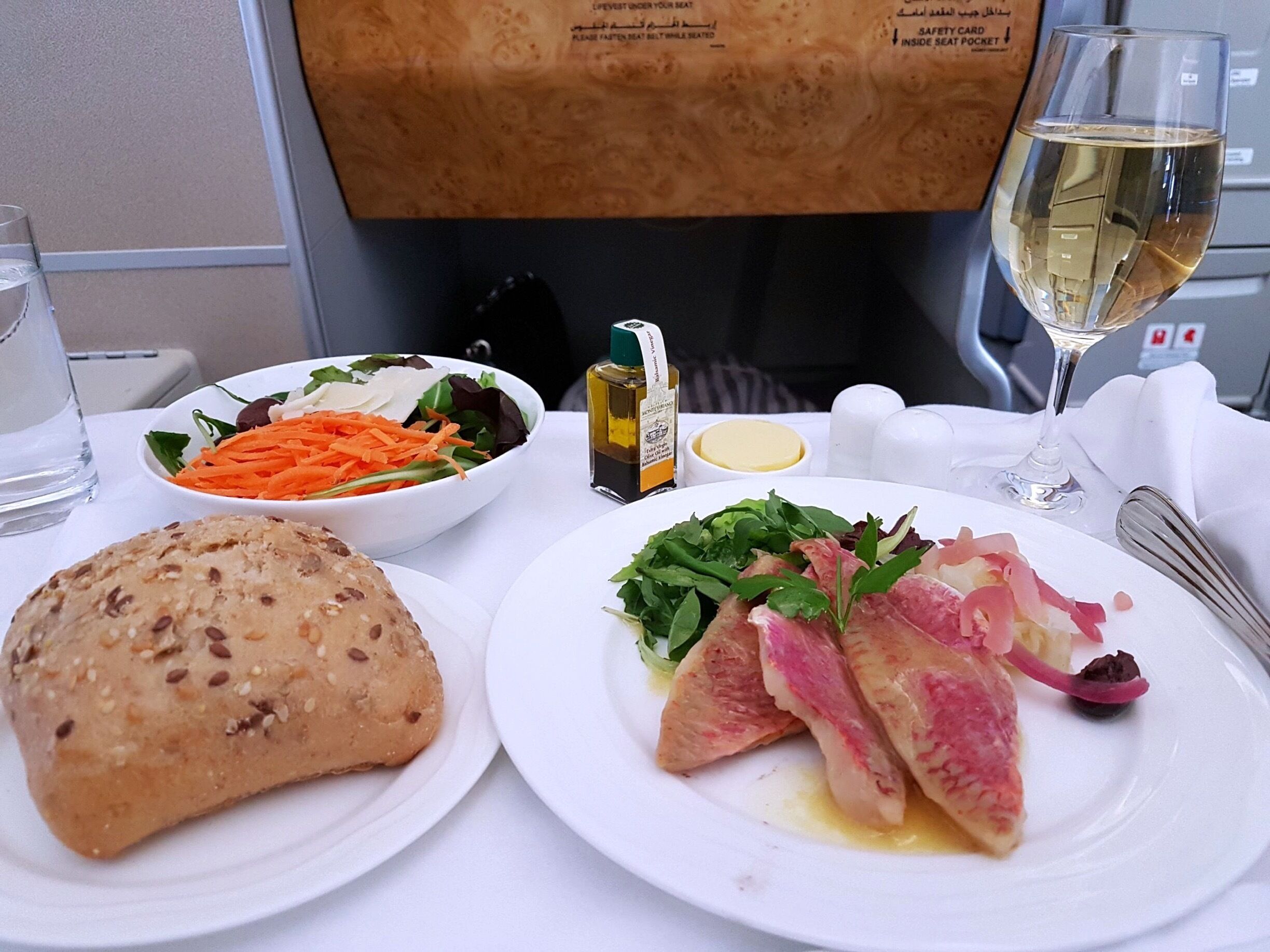 Somewhere on an Emirates flight, in the sky, between New York and Milan. Dinner is served #goodeats