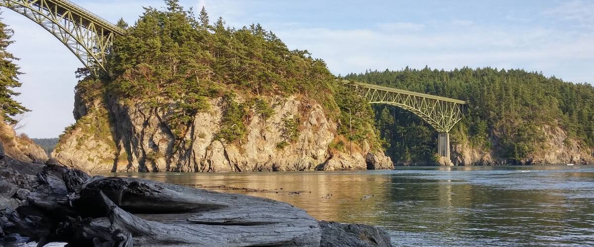 There are plenty of ways to experience Deception Pass Bridge. Hiking the nearby trails is one of my favorites. Lottie Point trail at Bowman Bay at Deception Pass State Park are great hikes with great views. #thegreatoutdoors #hiking