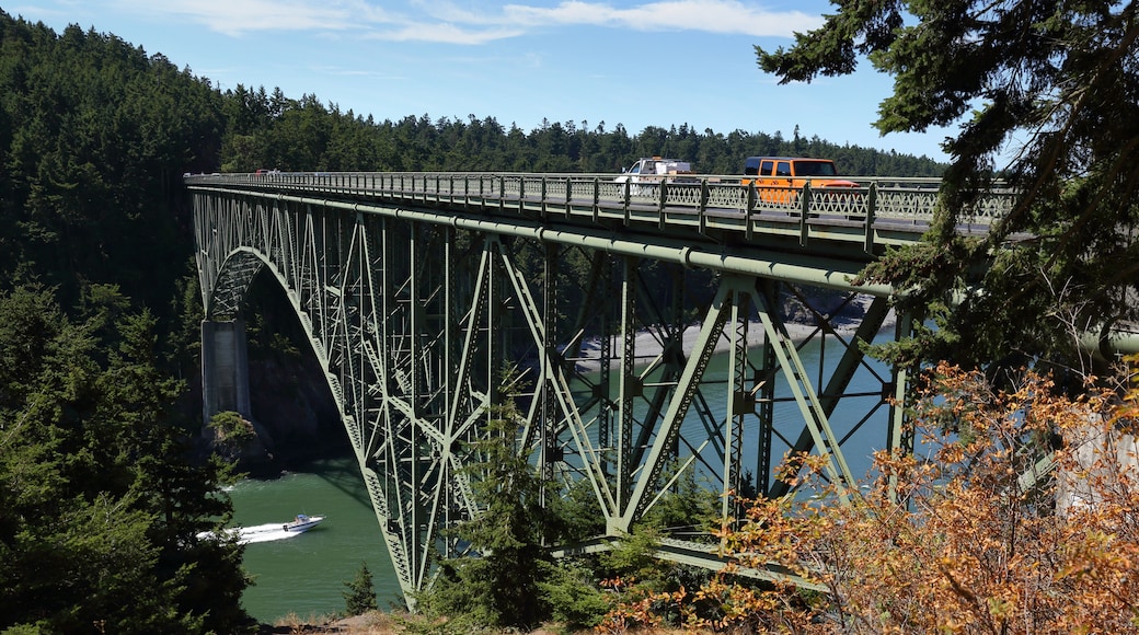 Deception Pass Bridge, Washington State, USA.
