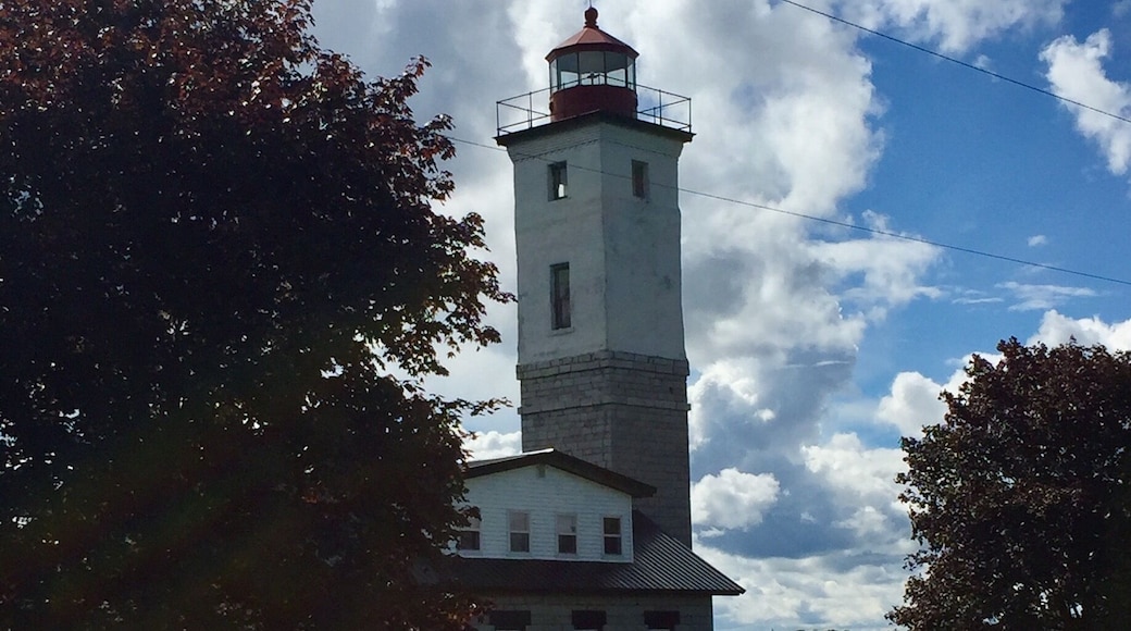 Lighthouse located where the Oswegatchie River and St Lawrence River connect. It is now a private residence.