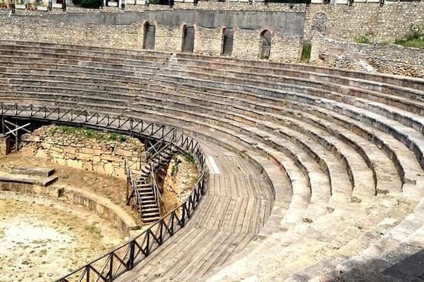 A spectacular piece of history, and fantastic little sun trap 2 minutes from our apartment. #ampitheatre #ohrid #history