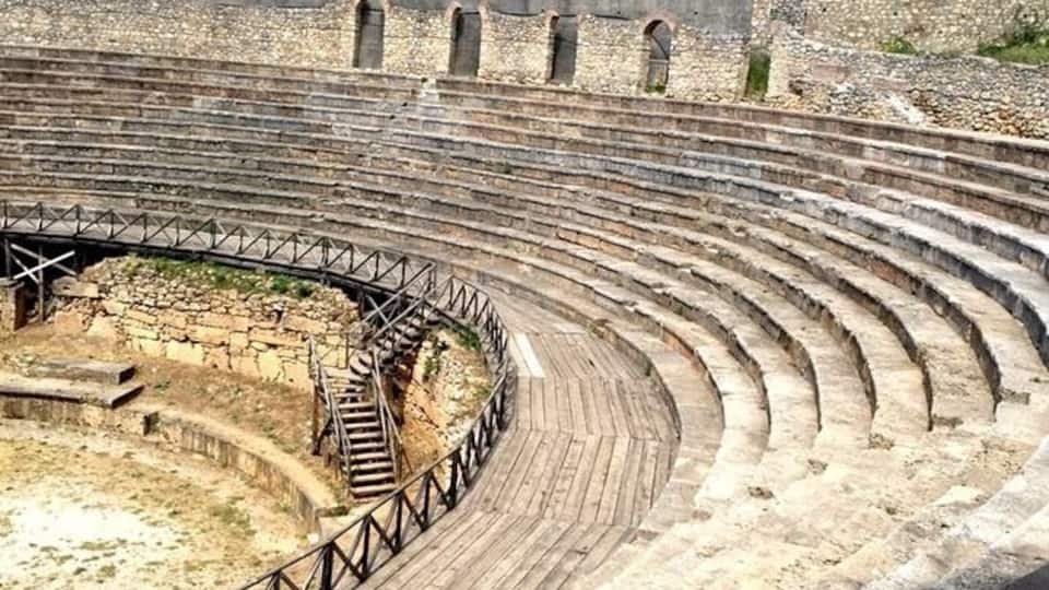 A spectacular piece of history, and fantastic little sun trap 2 minutes from our apartment. #ampitheatre #ohrid #history