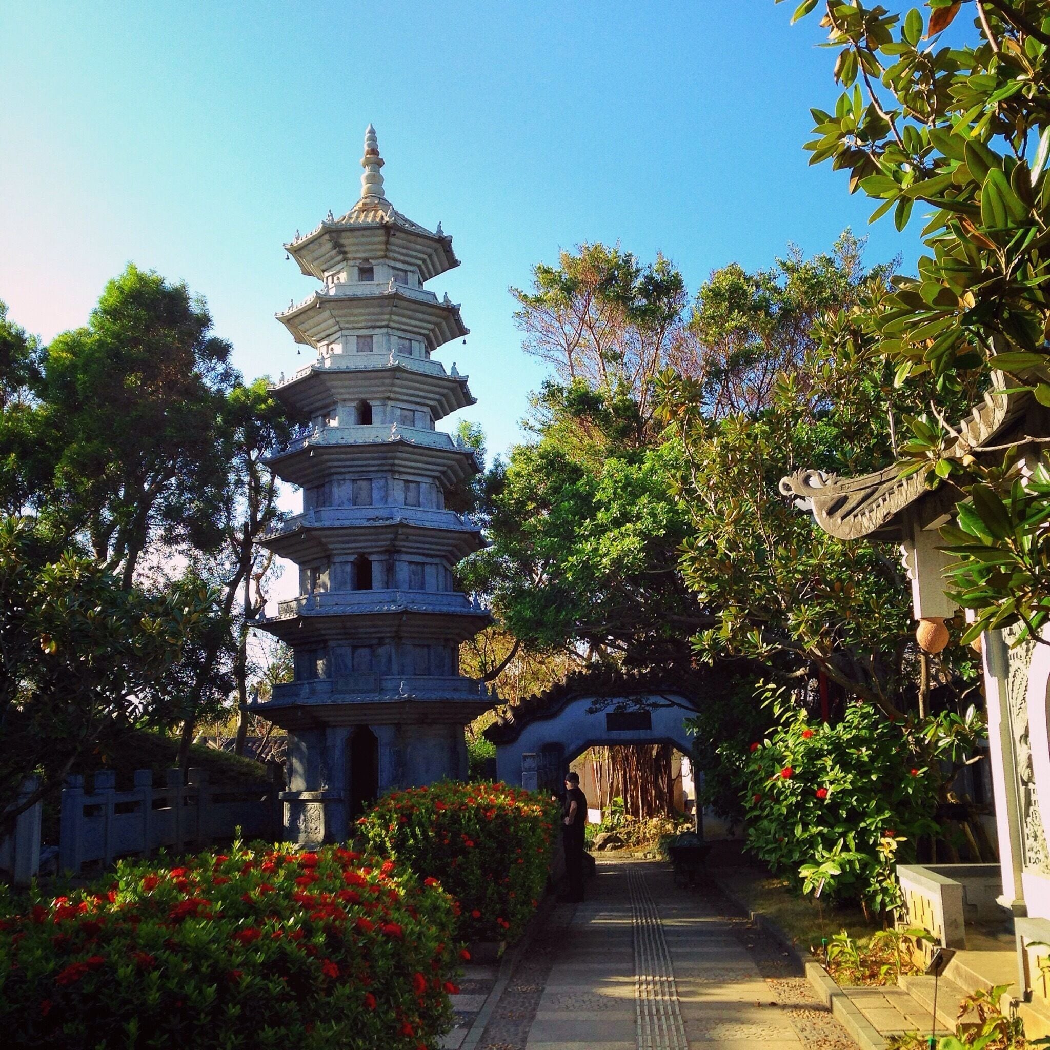 A tranquil Chinese garden found in Naha. It's a beautiful garden with towers, archways and a small pond with koi fish and turtles you can feed for 100¥. Otherwise the garden is free! It's great for kids, there are small paths to climb and you can go through a man made "cave" behind the waterfall. Good place to practice your photography too.