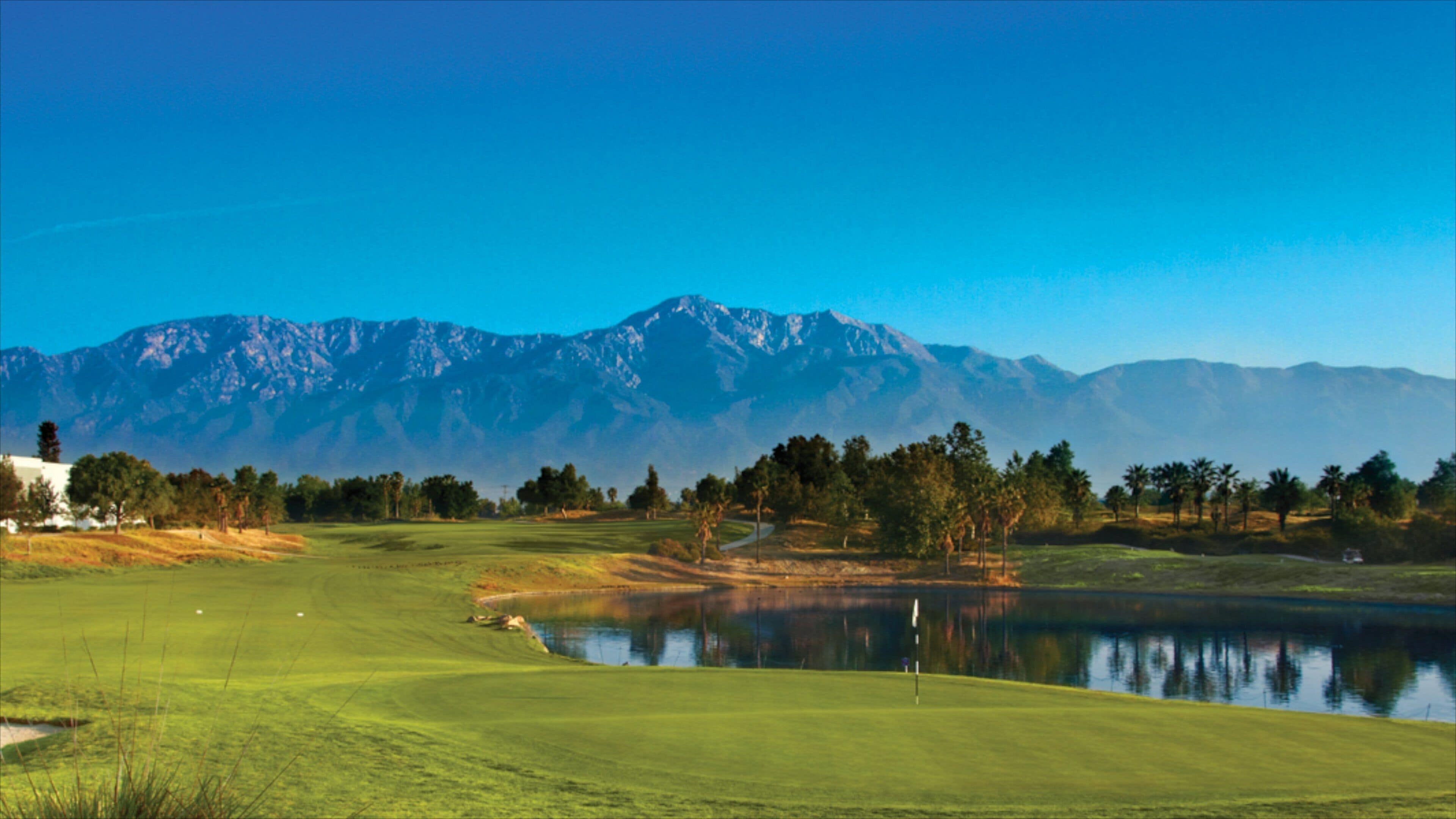 Ontario featuring golf, a pond and landscape views