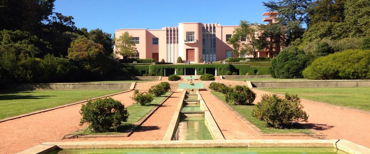 House of Serralves, you can take a look inside.