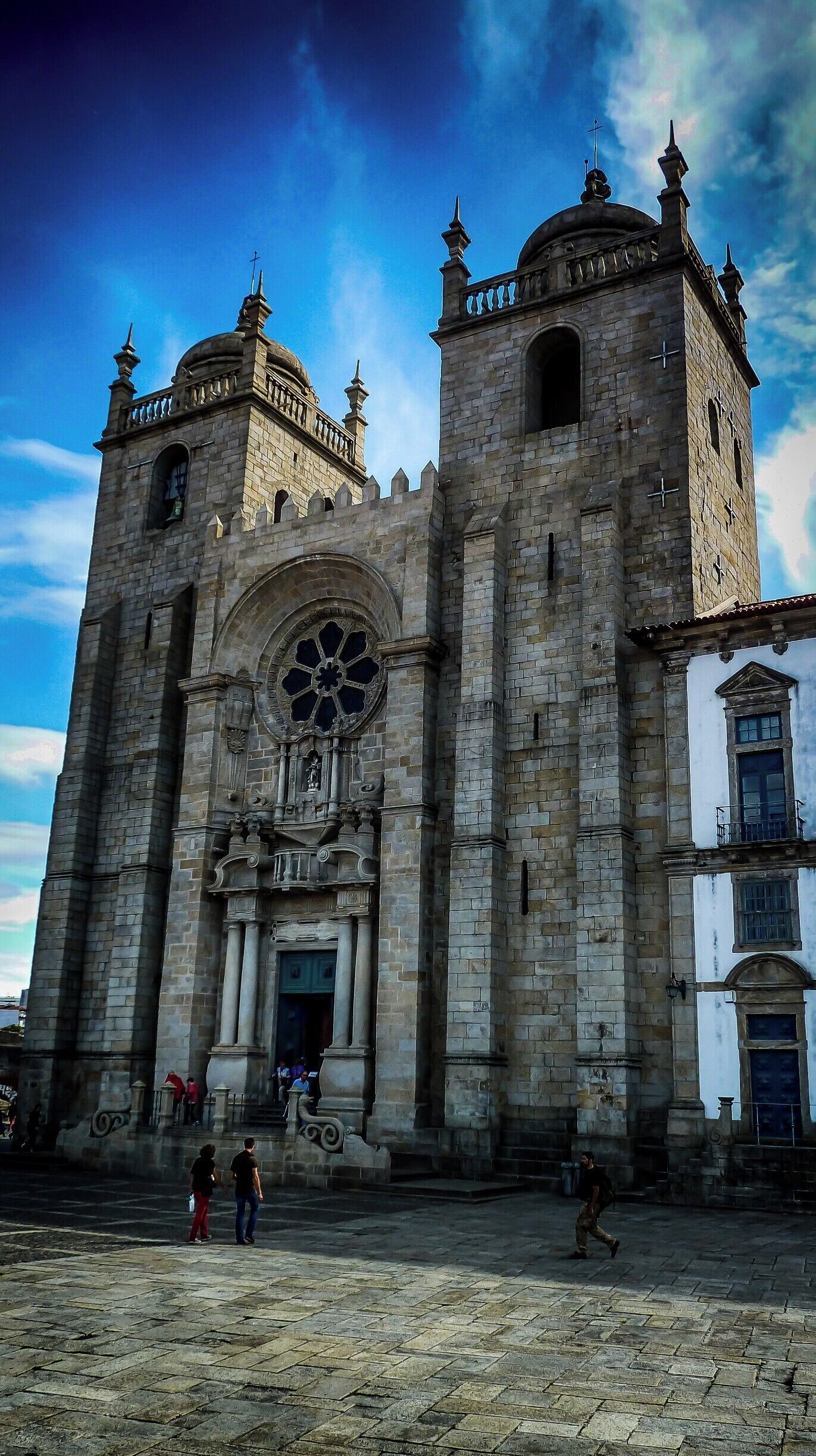 The Cathedral of Oporto, right in the heart of the historic city center is one of the most important and oldest monuments in Portugal.

Read about this amazing city and lose yourself in history: http://bit.ly/1QRDG6n