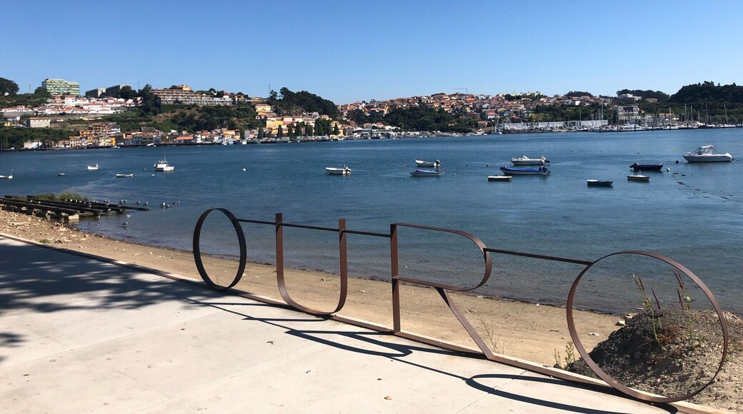 Amazing walk along Duoro River until reaching the end of it and the start of Atlantic Ocean