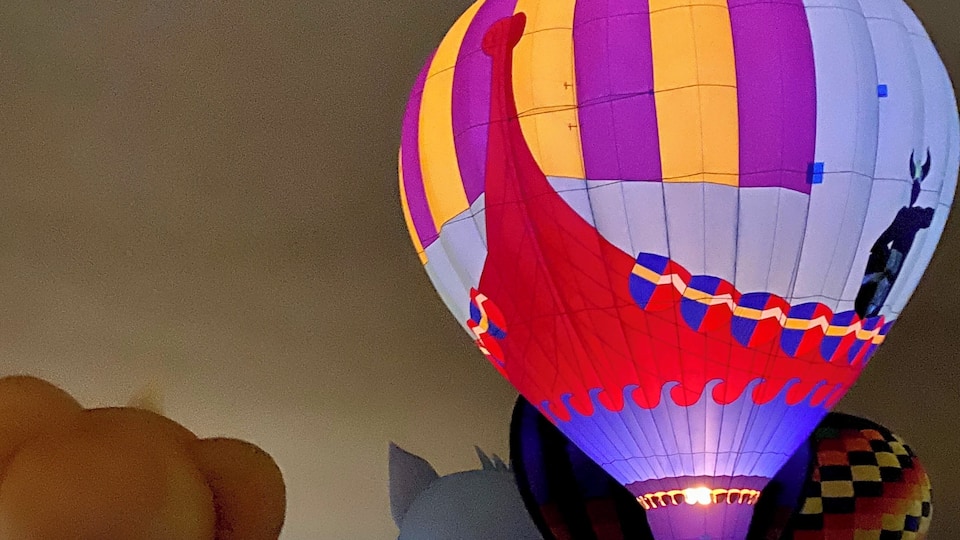 #upupandaway #balloonglow #balloonglow2019 #remax #upandaway #orlando #orlandoballoonglow #aroundorlando #baldwinpark #orlandonightlife #bluejacketpark #hotairballoon #otown #sonyalpha #orlandophotographer #centralflorida #visitflorida #thecitybeautiful #alpha6000 #a6000 #visitorlando #sony #thecitybeautiful #citybeautiful #sowhatever #illbeupupandaway #balloonfestival #adventuring #glow