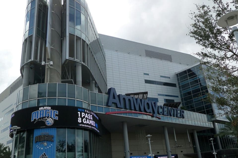 La boutique de l’équipe des Orlando Magic, située au Amway Center.