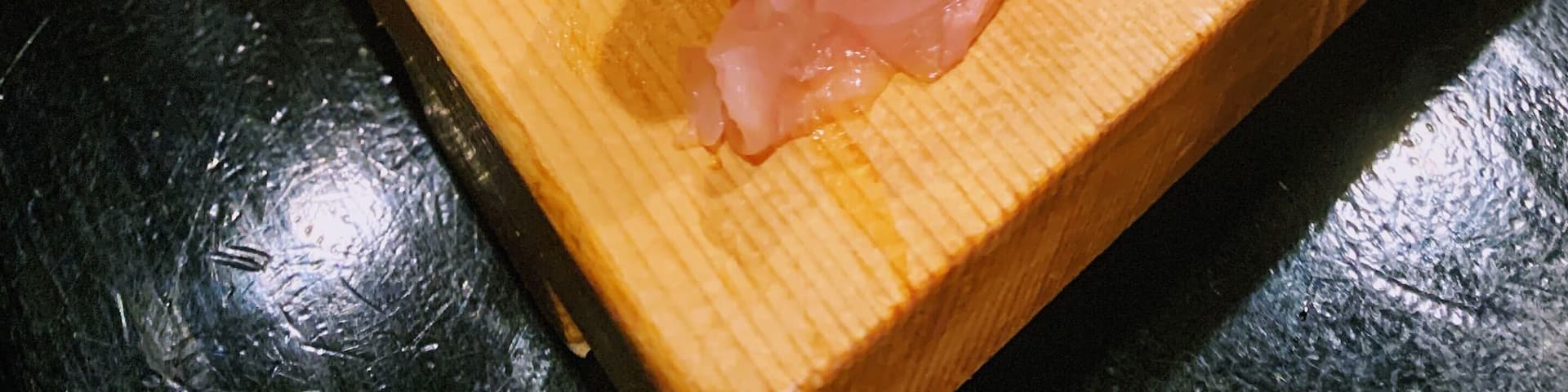 If you’re looking for Sushi then this is definitely the place to come, the freshness and taste of the fish were exquisite. The place is quite small only seating about 10 so you might have to wait but it’s definitely worth it, the tuna, eel, sea bream and mackerel were superb.
#Trovember