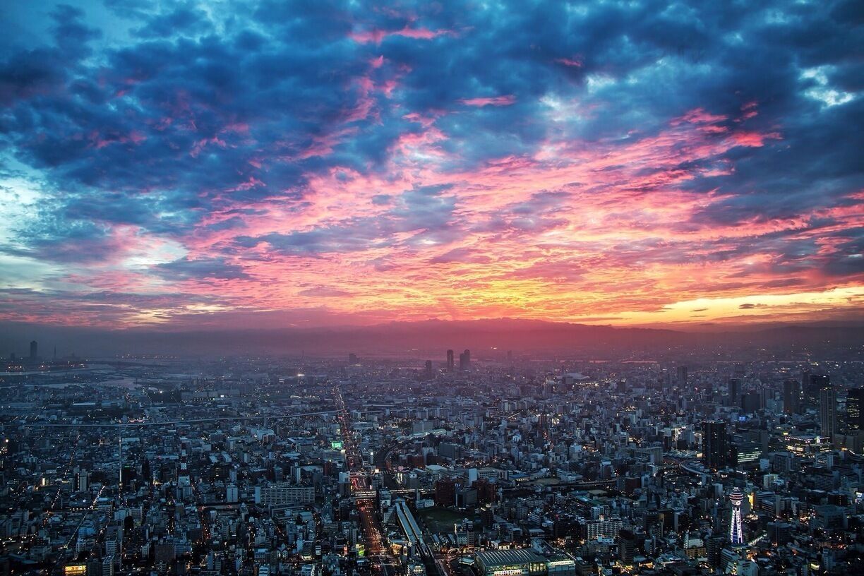 Magic sunset of Osaka City view from Harukas 300 Observatory