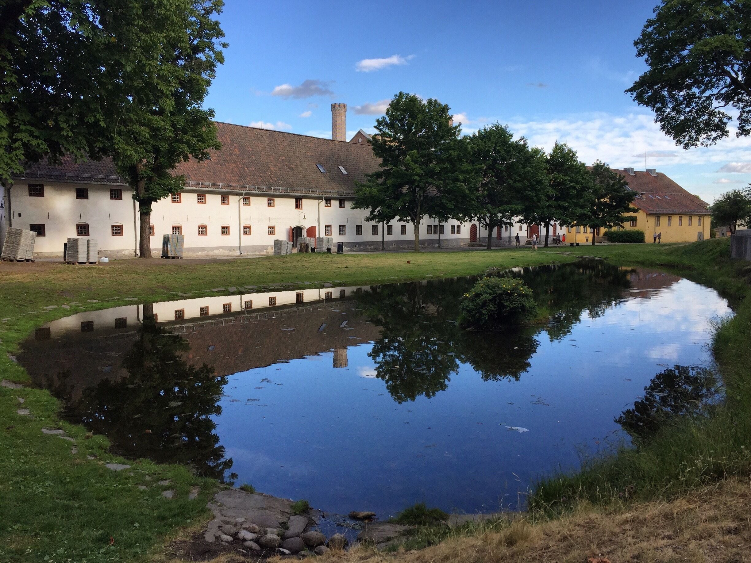 This is on the property of the fortress and castle, but I don't know what it is.