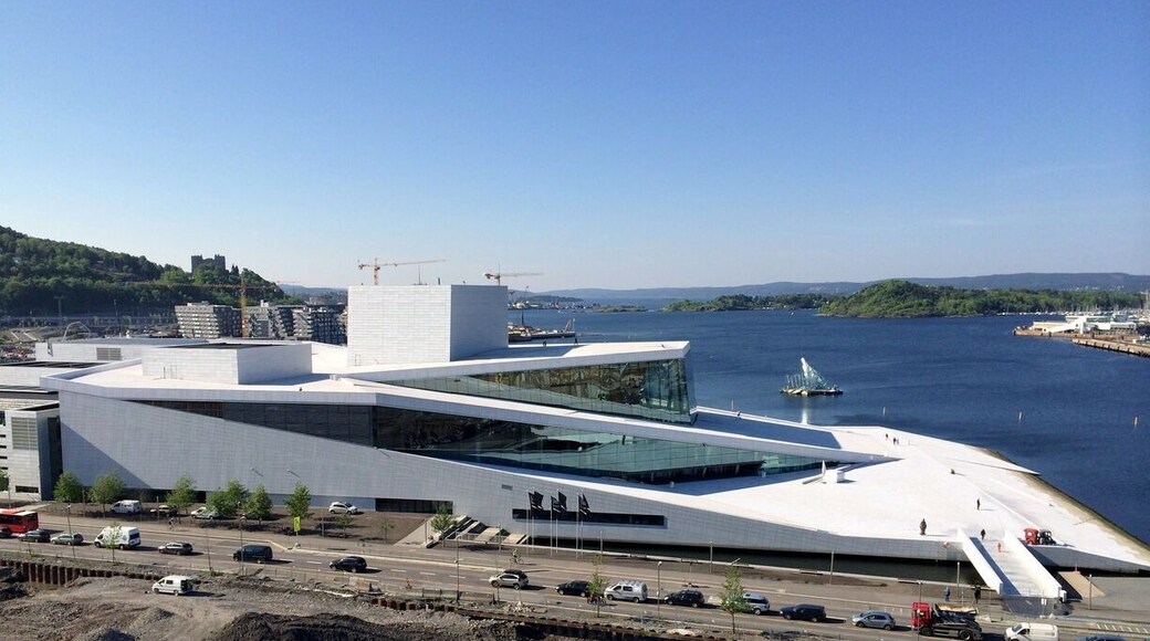 Opera from Thon hotel