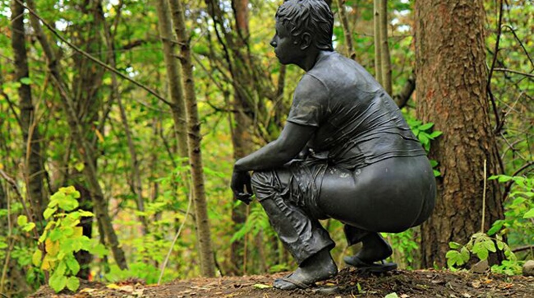 The newest addition to the art scene in Oslo. Ekeberg Sculpture Park is a must visit for art lovers in Oslo.