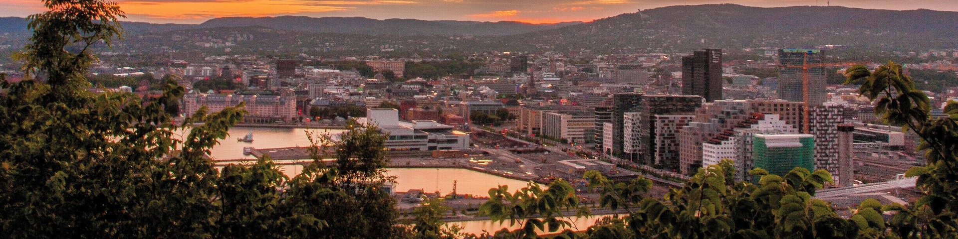 One of the best places to watch the sunset in Oslo is at Utsikten, Valhallveien, close to Ekeberg.