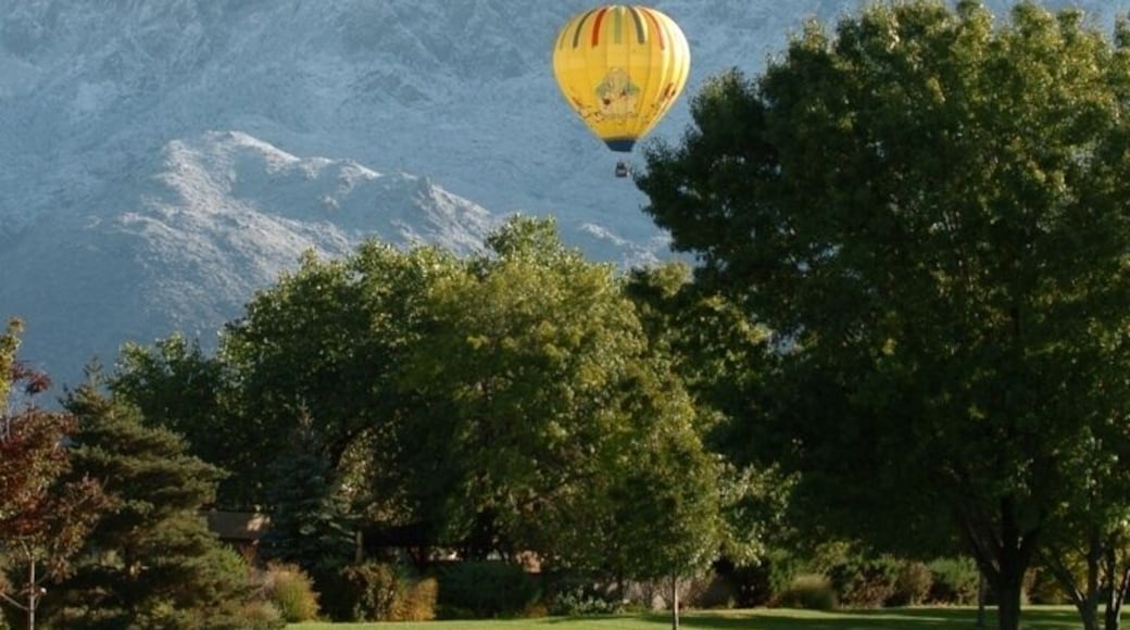 There is no need to wait for the Albuqueruqe Balloon Fiesta in the fall; balloonists take advantage of any cool morning to take to the gorgeous high desert skies.